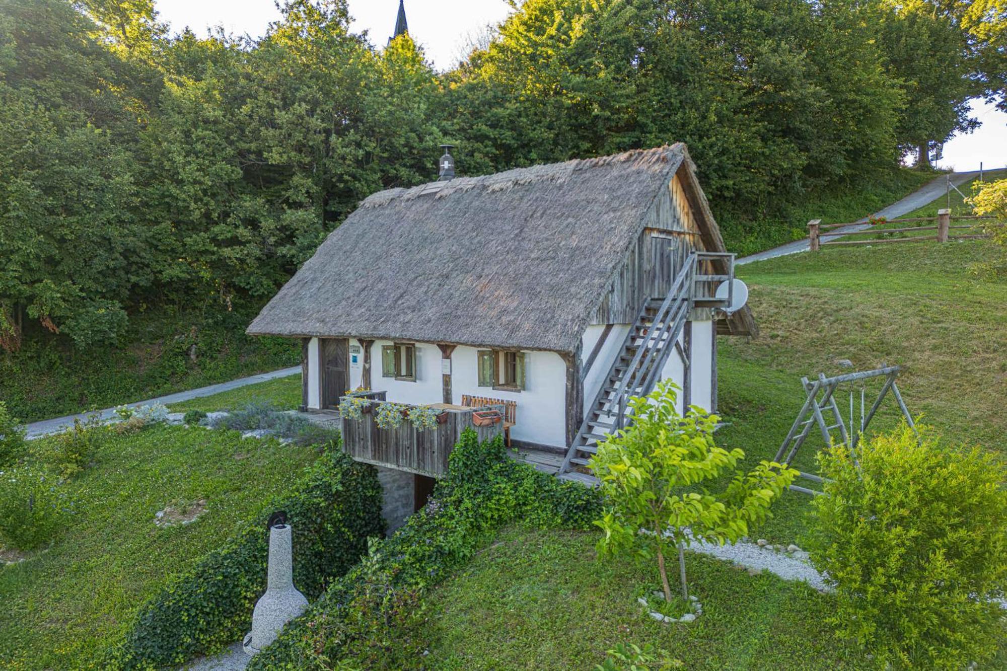 Holiday Home In Srednje Grcevje - Kranjska Krain 26095 Exterior foto